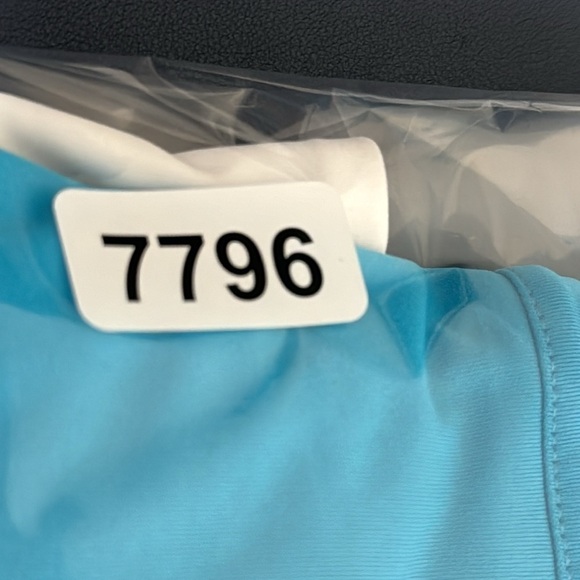 Adidas Clima365 Skort Women's XL Turquoise Blue Knit Skirt + Shorts EUC - Picture 9 of 10